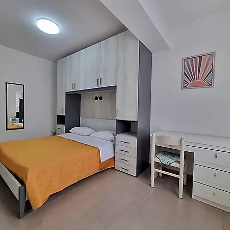 Szálloda Villaggio Lungomare 3*