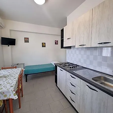 Villaggio Lungomare Szálloda 3*